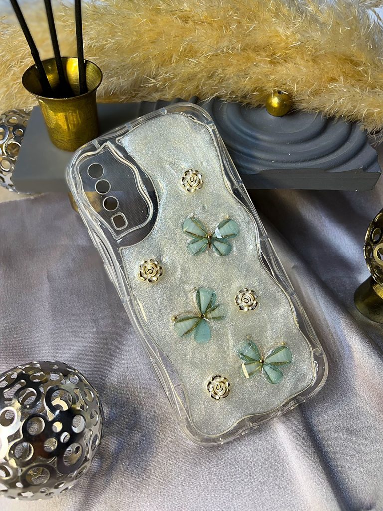 قاب موبایل گل پروانه ای شاین دار 3D برجسته a50 / a50s / a30s