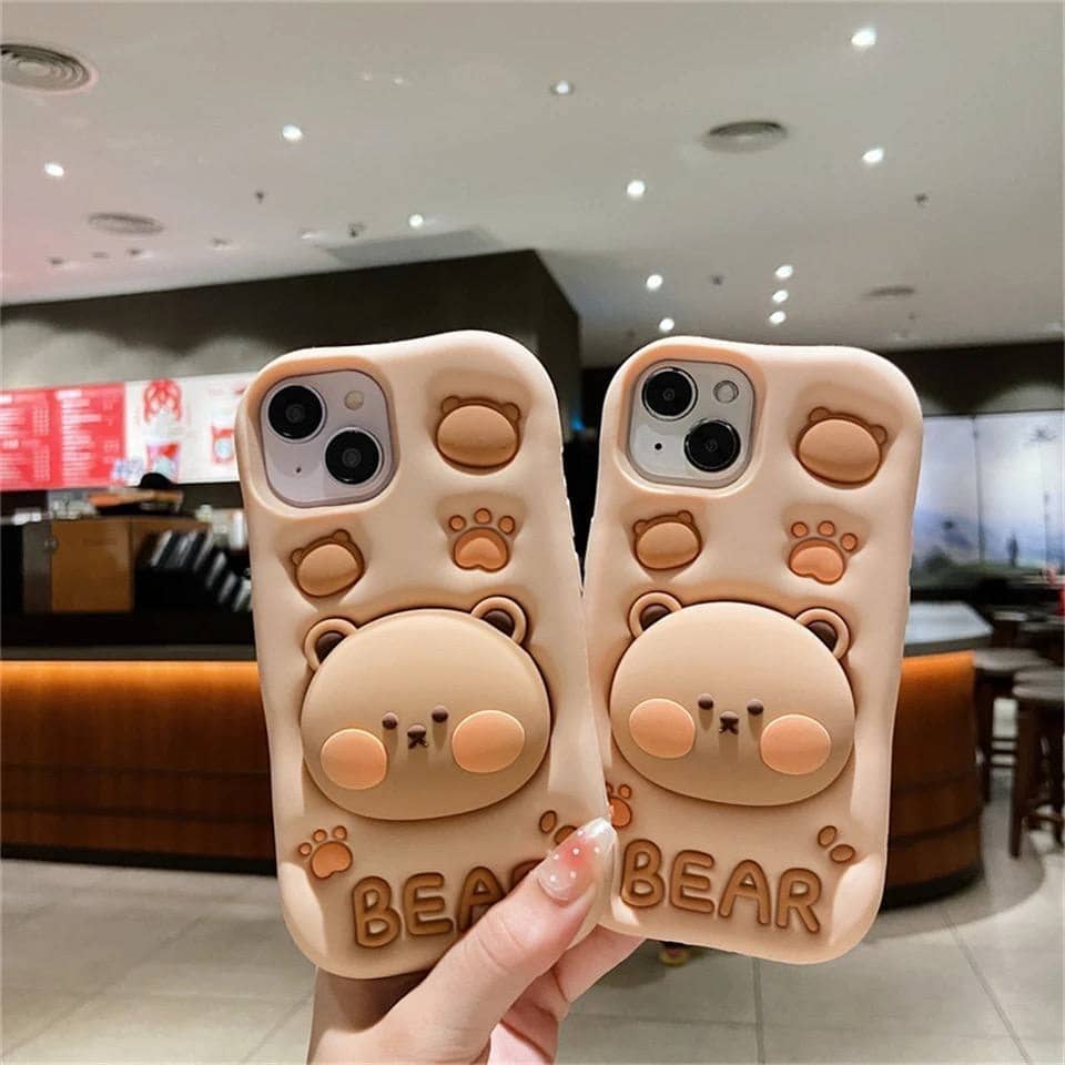 قاب فانتزی خرس استندشو iphone 15promax